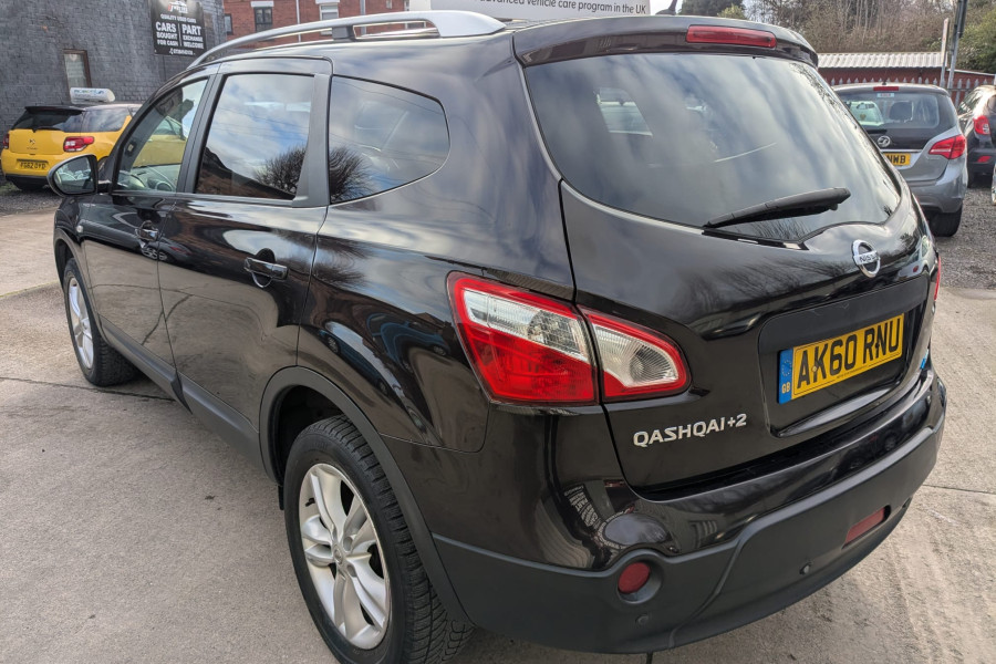 Nissan Qashqai+2 