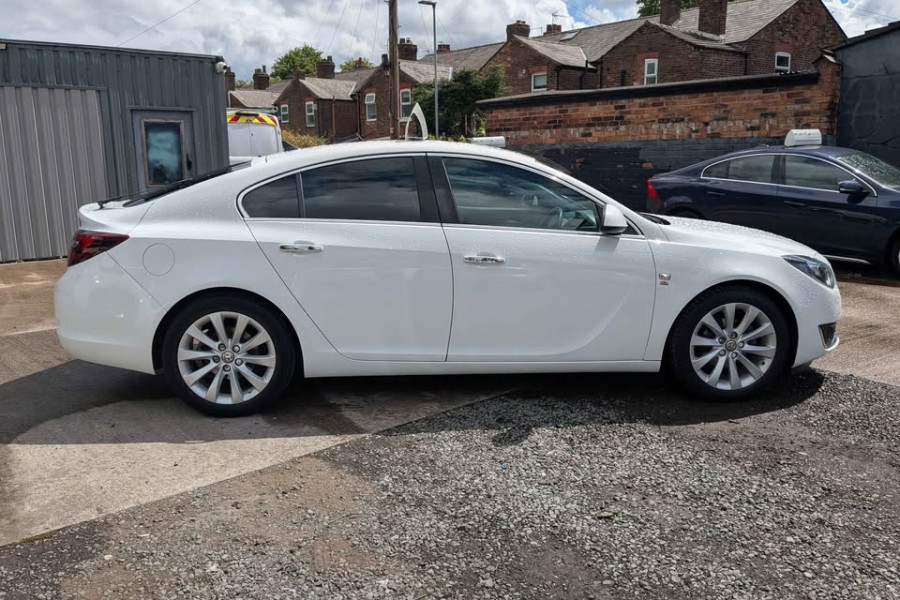 Vauxhall  Insignia  