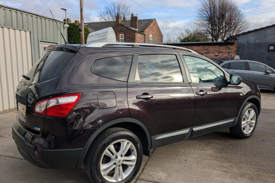 Nissan Qashqai+2 